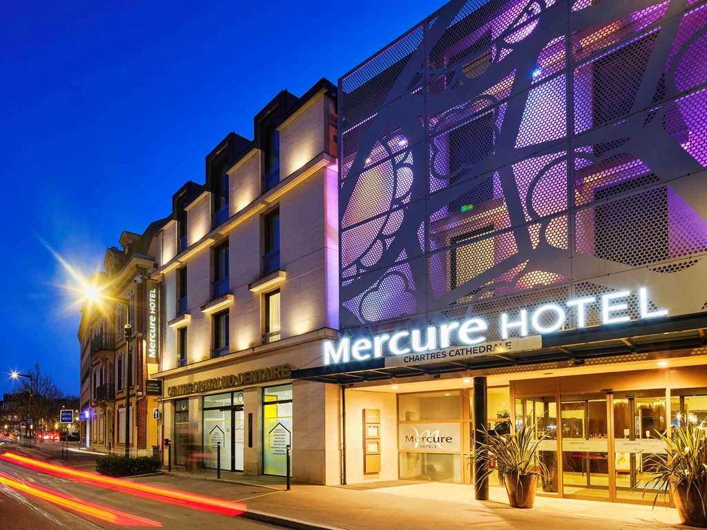 Mercure Chartres Cathedrale Exteriör bild